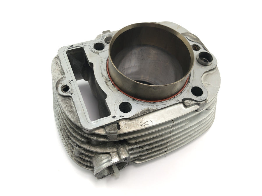 Yamaha XVS 650 4VR [1997] - Cylinder med stempel foran