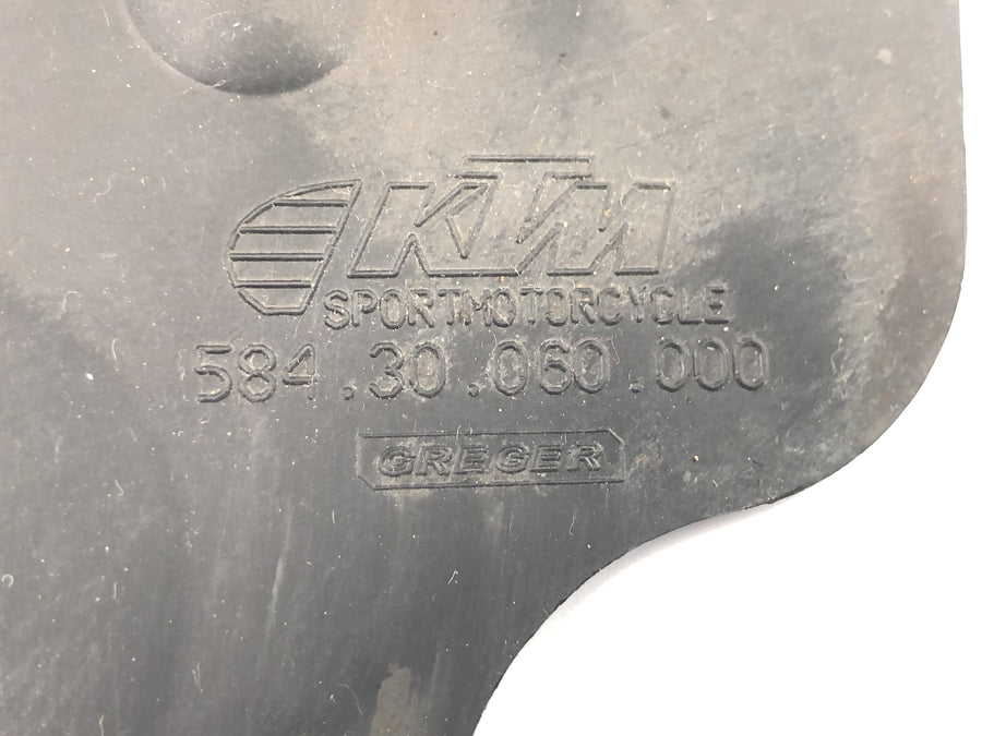 KTM 640 Adventure LC4 [2001] - tandhjulsdæksel motordæksel