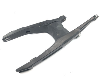 Yamaha MT 03 RM02 [2007] - Svingarm baghjul svingarm baghjul guide - 0