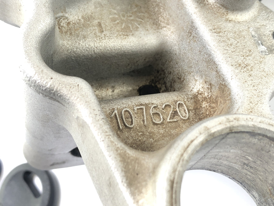 Yamaha XT 125 X [2004] - Gaffel Bridge øverst med tændingslås