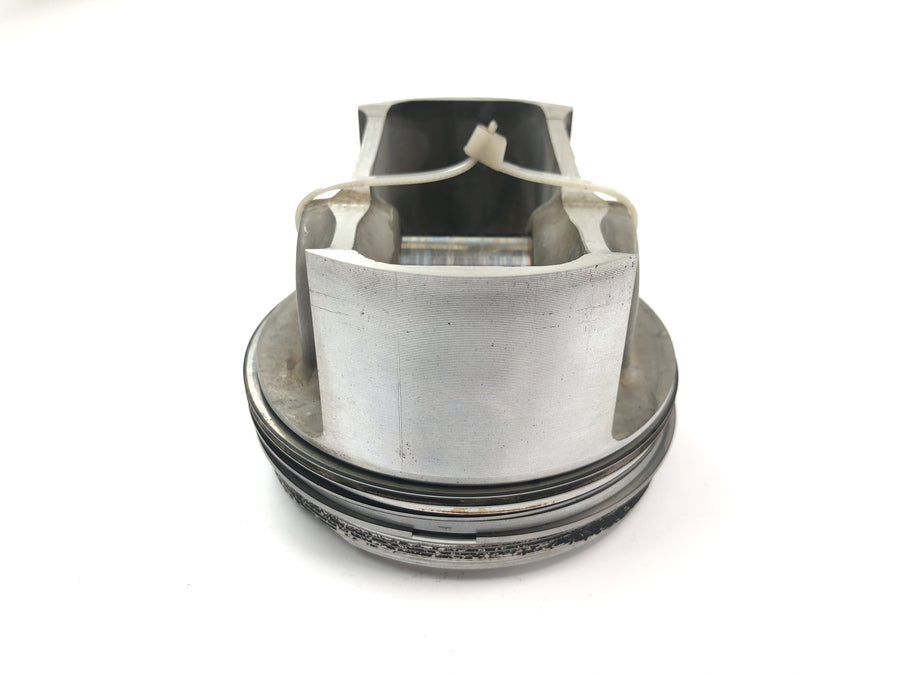 Moto Guzzi V10 Centauro [1998] - cylinder med stempel til højre