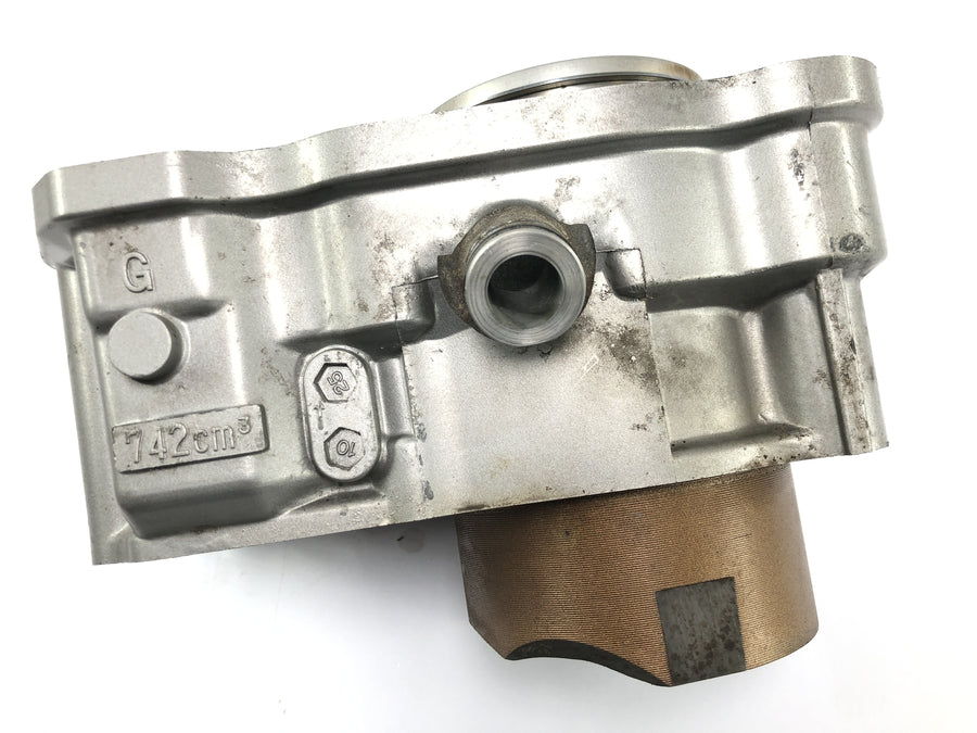 Honda XRV 750 Africa Twin RD04 [1990] - Cylinder med bageste stempel