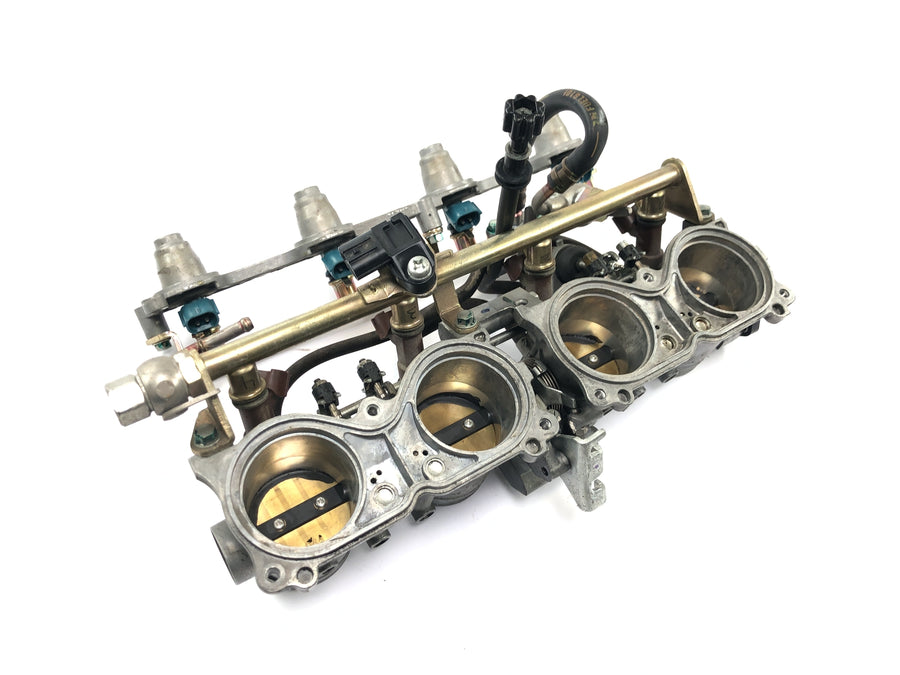 Honda CBR 1000 RR SC57 [2006] - Drosselventilenhed med spjældventil med indsprøjtningsstang