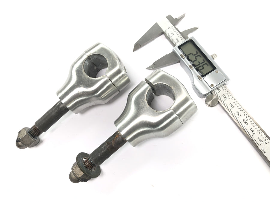 Yamaha XV 1600 Wild Star VP08 [2002] - styrstativ styrholder styrholder