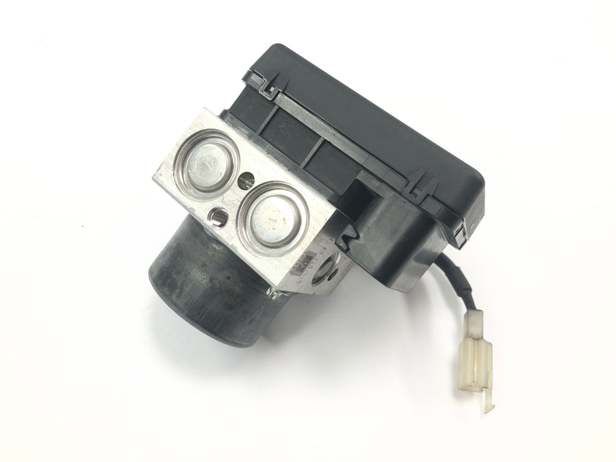 KTM Duke 690 A3 [2012] - ABS styreenhed hydraulisk blokmodulator bremsetrykregulator
