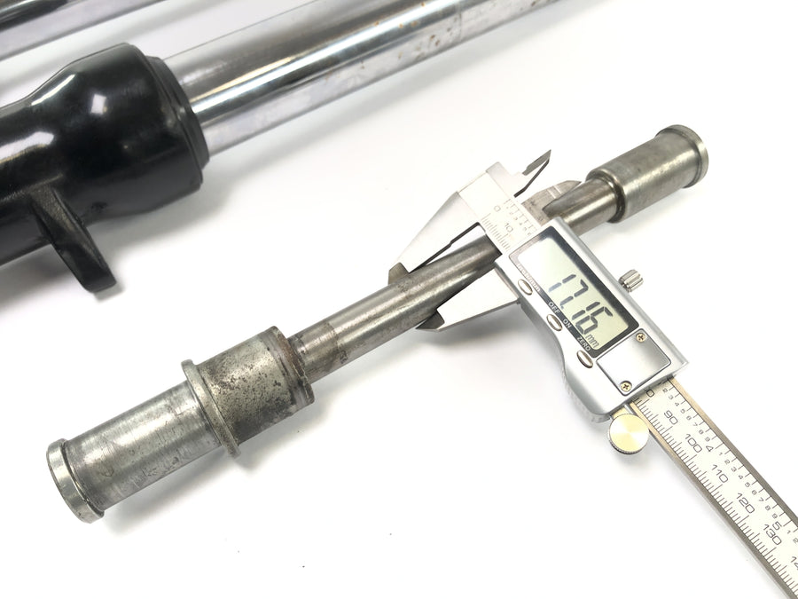 KAWASAKI ZX -10 ZXT00B [1990] - Gaffel Telegabel med Axis Front Fork Fork Suspension