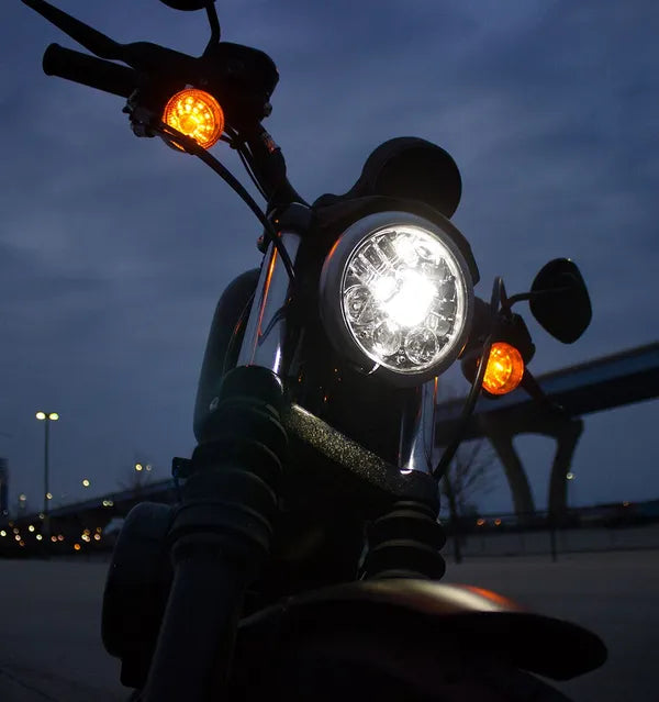 Victory OCTANE 1179 [2016] - 5-3/4" LED Adaptive 2 Scheinwerfer – Art.-Nr. 0555091 – Bild 12
