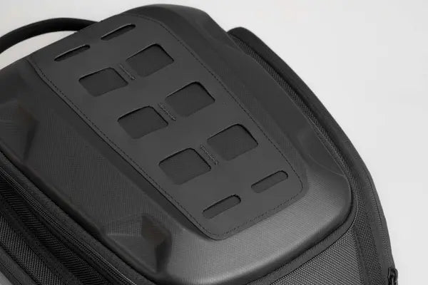 Royal Enfield Interceptor 650 [SW-MOTECH] – PRO City Tank Bag (11-14 liter)