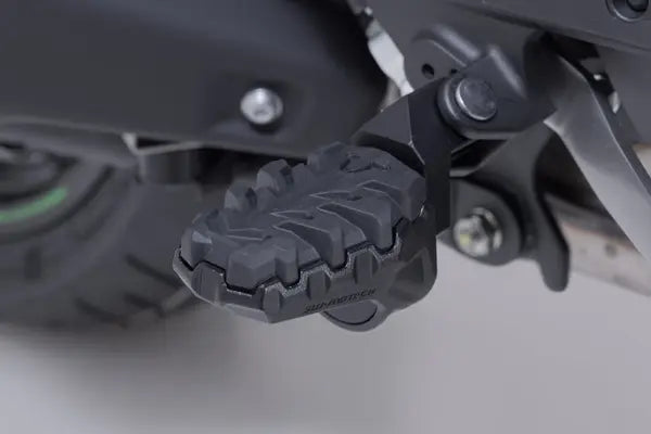 Kawasaki Versys 1100 [2025-2026] - EVO par fodstøtter, sænkes 15 mm - billede 4