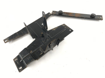 BMW C1 125 [2001] - Tan Shelter Fuel Bracket