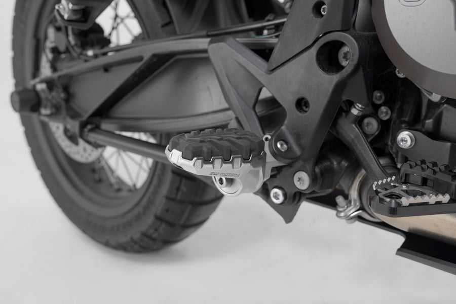 KTM 1090 Adventure [2017-2018] - EVO Fußrasten-Kit – Bild 1