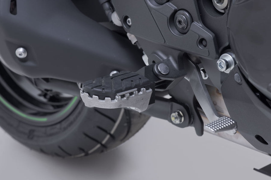 Kawasaki Versys 1100 [2025-2026] - ION fodstøttesæt sølv – billede 2