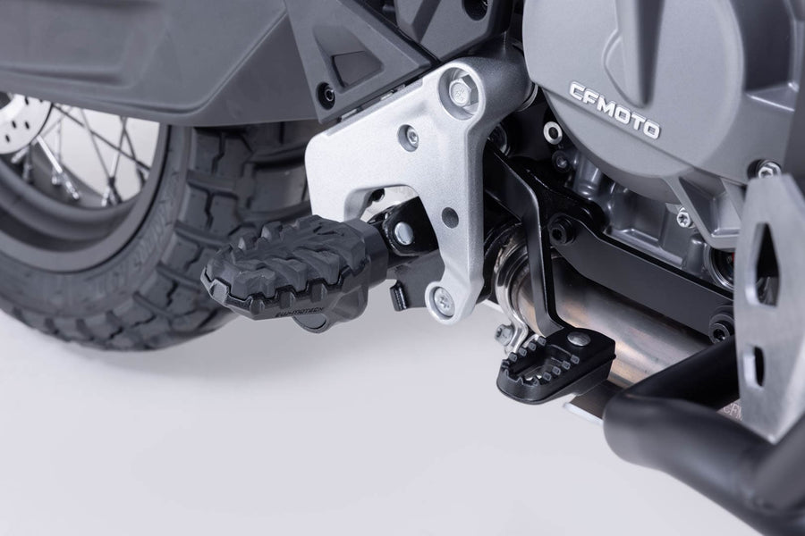 CFMOTO 800 MT-X [2025-2026] - EVO fodstøttesæt, version FRS.10.112.10000/B – billede 2