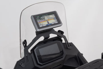 Honda XL 750 Transalp [2023-2024] - Navi holder i cockpittet - billede 1