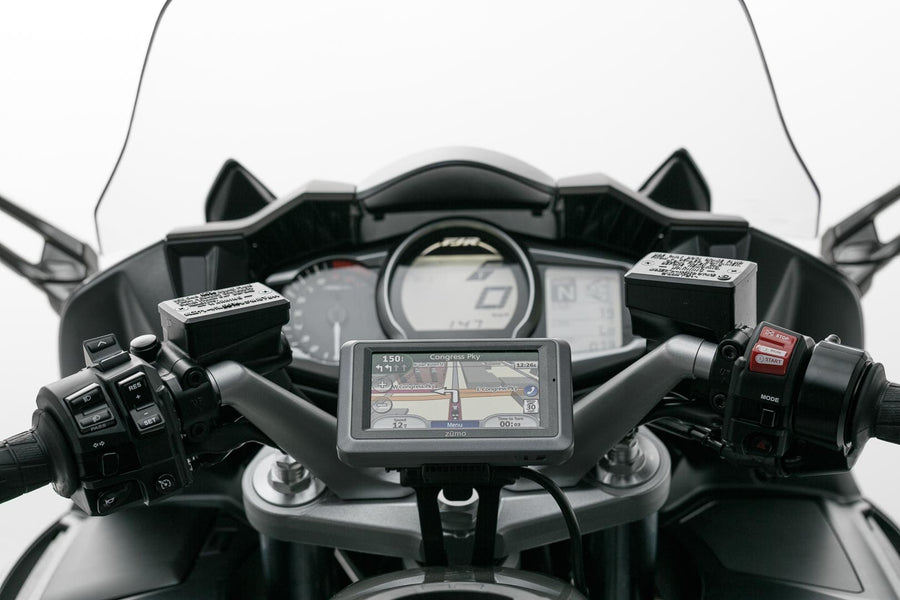 Yamaha FJR 1300 [2017-2020] - Navi holder på styret – billede 1