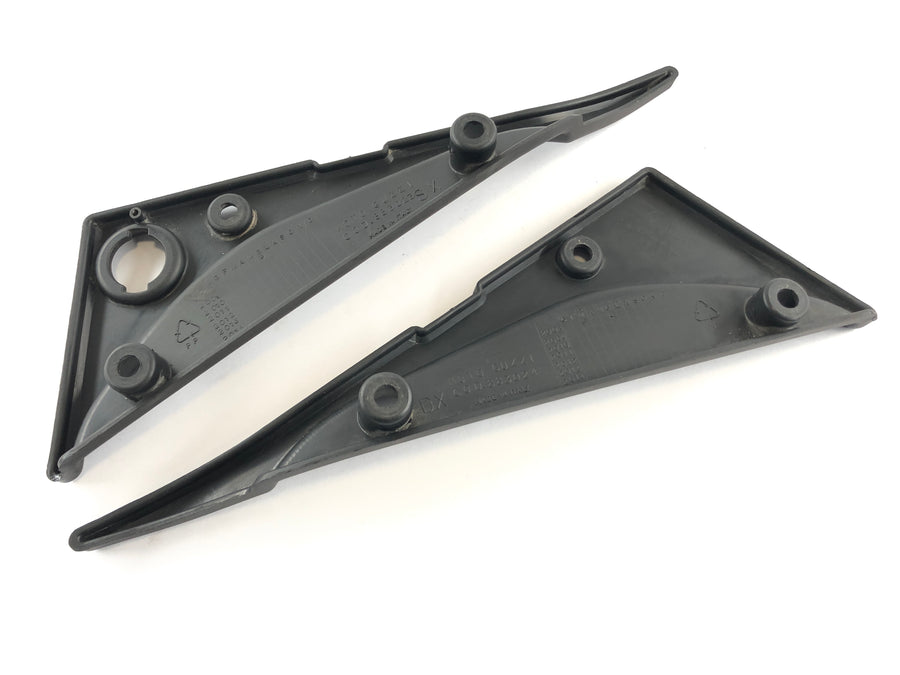 Moto Guzzi Stelvio 1200 8V [2011] - Frame Panel til venstre og højre