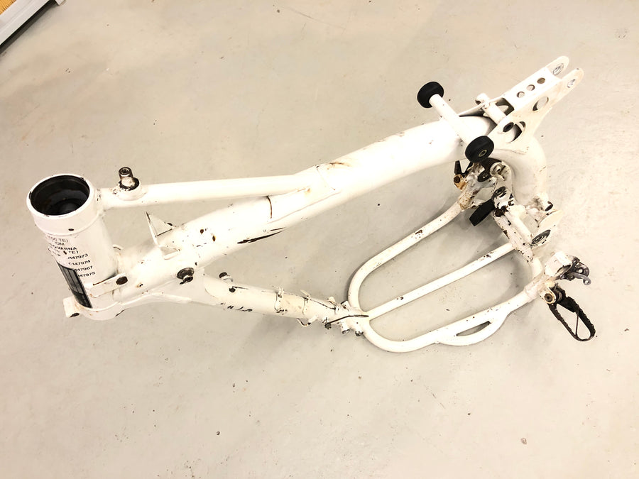 Husqvarna Te 610 8AE [1992] - Frame med papirer