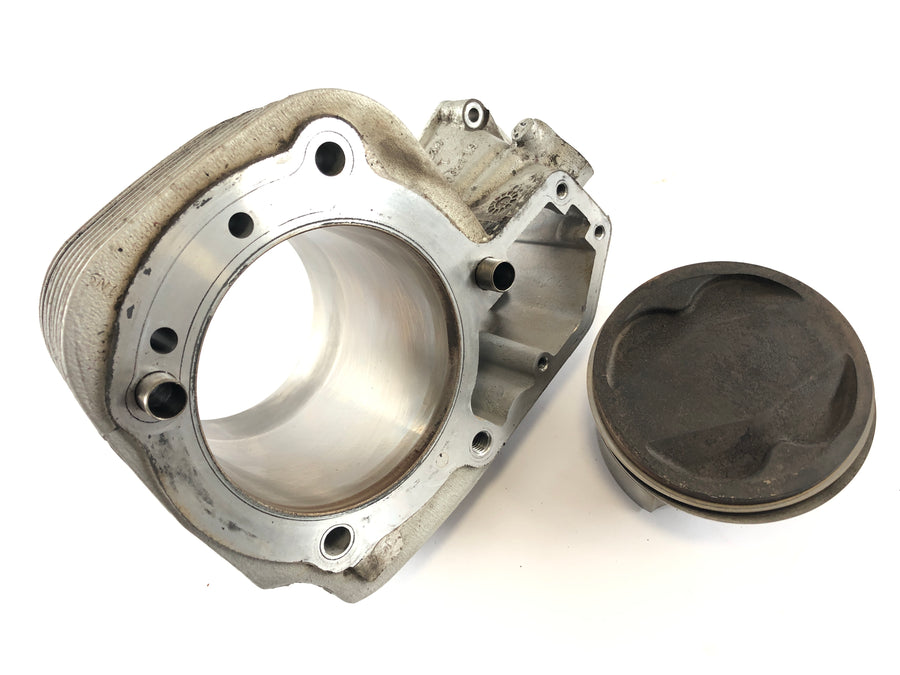 BMW R 1150 GS [2000] - Cylinder med stempler til højre