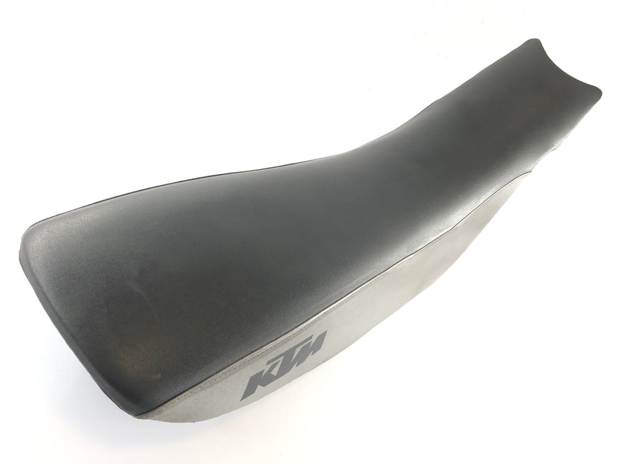 KTM 640 LC4 Prestige [2003] - SEAT BENCH