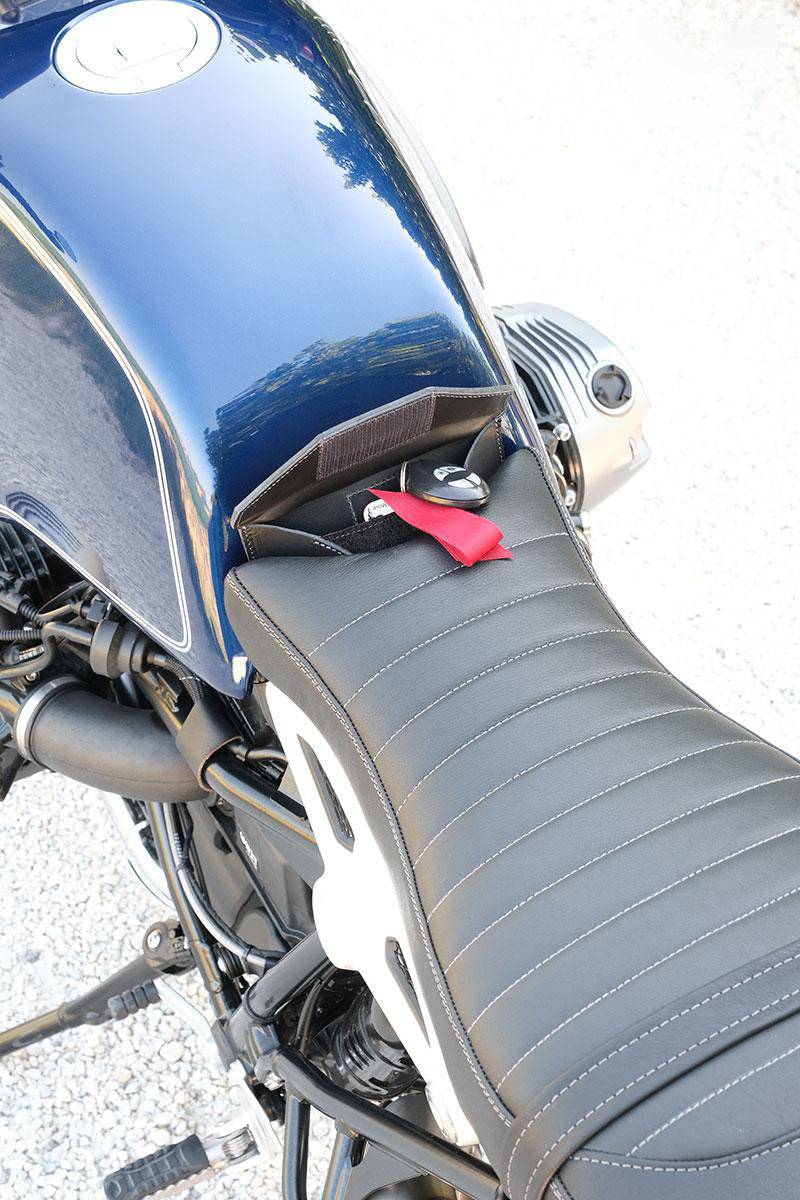 BMW R nineT 1200 Urban G/S (hoher Auspuff) [2017-2023] - Karakum Panzertasche Kupplungstasche