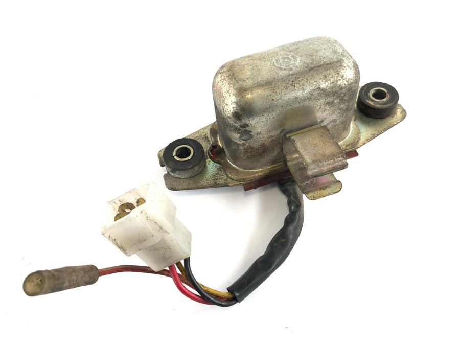 Yamaha XS 650 Type 447 [1975] - Spændingsregulatorcontroller