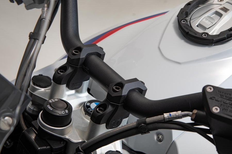BMW R 1200 GS [2019] - styr flyttet 32 mm opad og 25 mm bagud, sort – billede 5