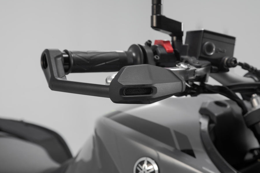 Yamaha MT 07 [2023-2024] - håndtagsbeskytter med vindafviser - billede 3