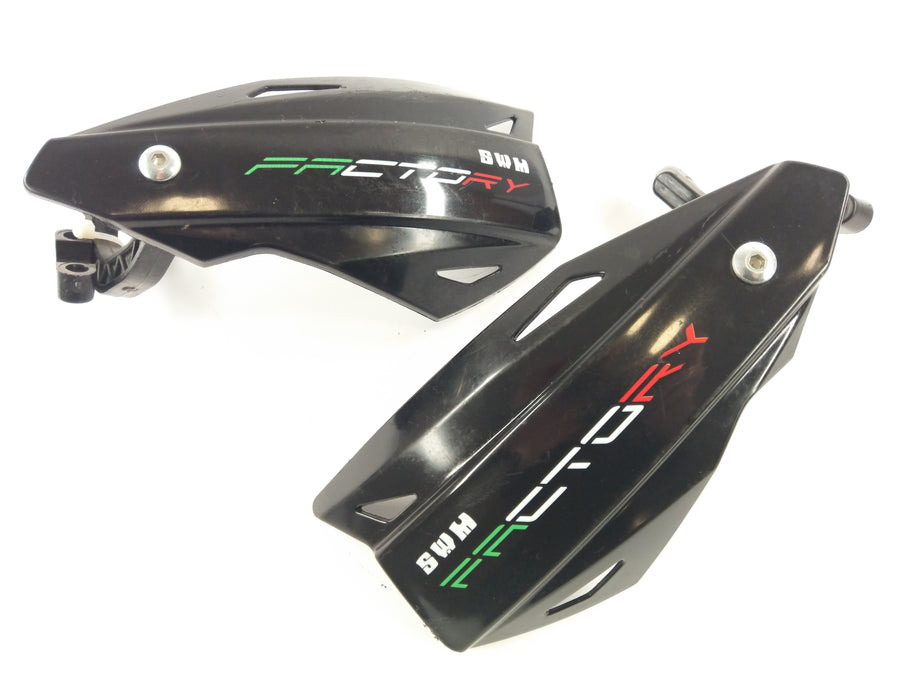 SWM SM 125 R [2021] - Hand Protectors Manual Protector til venstre og højre sæt
