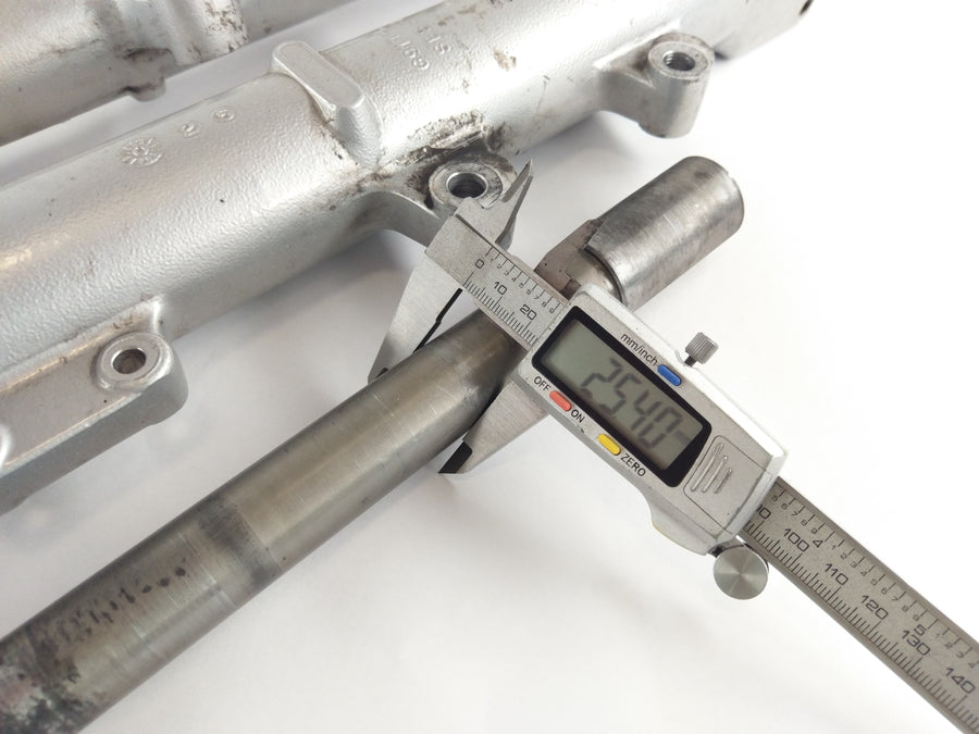 Triumph Sprint 955i RS T695 [2000] - Fork Telegabel med akse