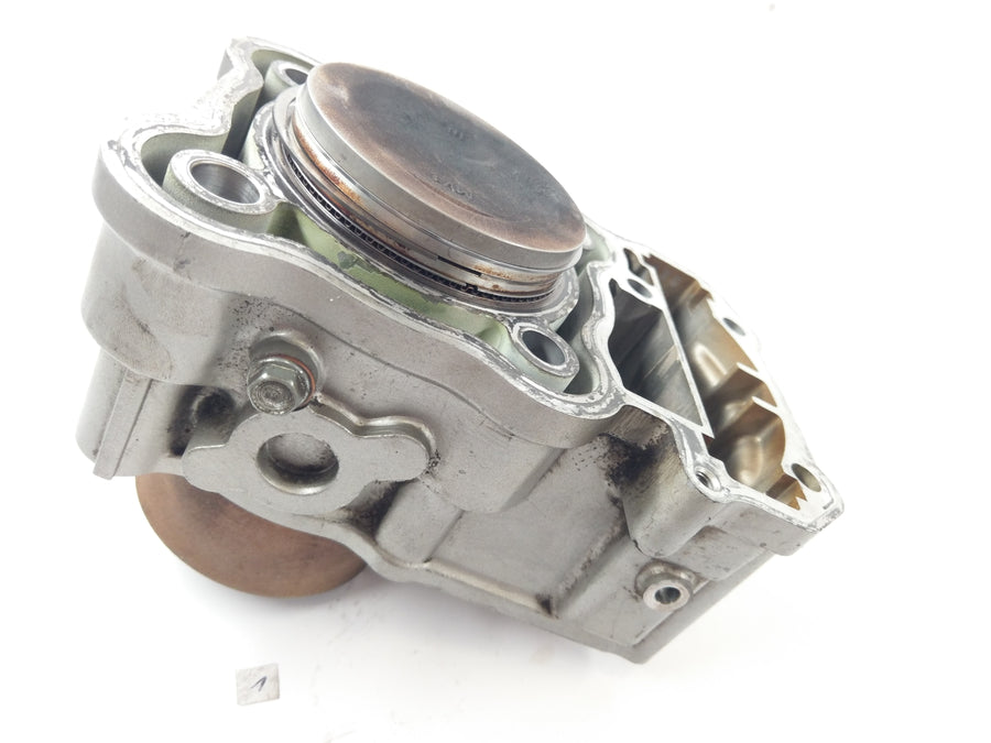 Honda Africa Twin XRV 750 RD07 [1993] - Cylinder med stempel