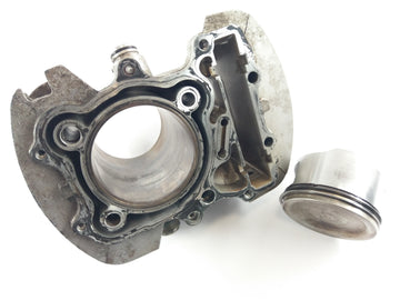 Honda VT 1100 SC32 [1999] - Cylinder med stempel