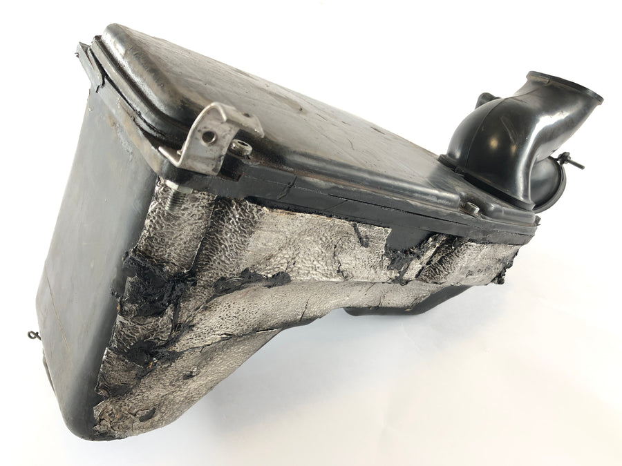 Yamaha YFM 350 Warrior 3GD [2003] - Airbox Air Filter Box med crack