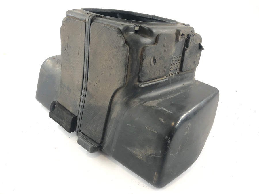 Suzuki GSX -R 1100 GV73B [1991] - Airbox Air Filter Box