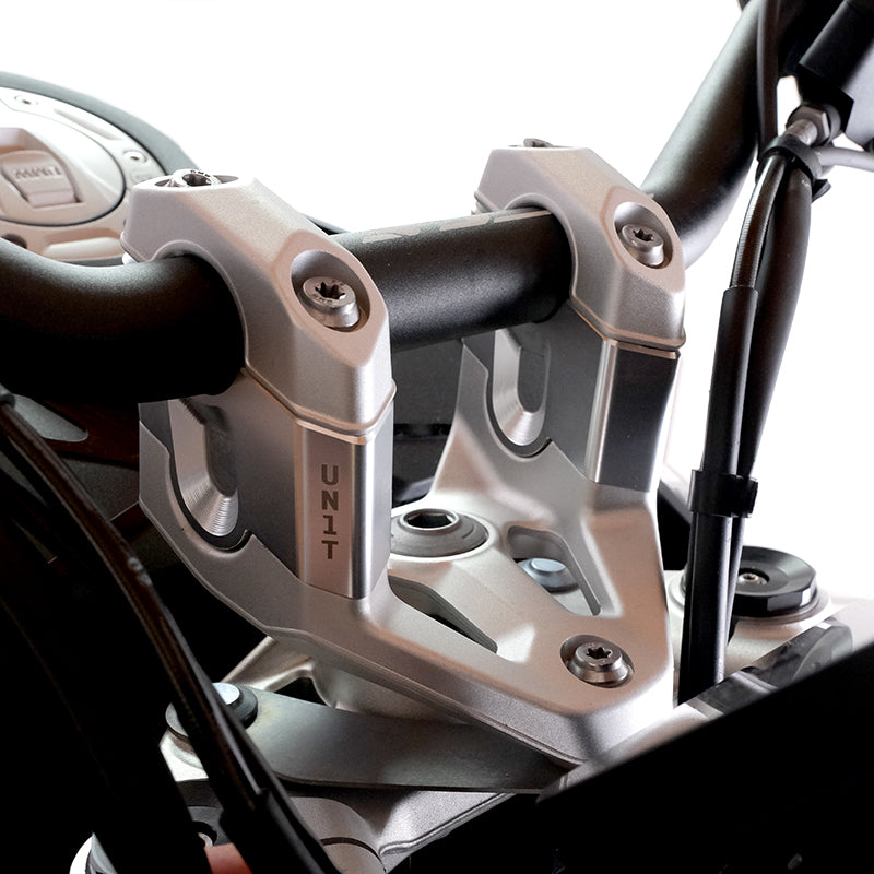 BMW R 1300 GS Adventure [2024–2026] - Nach hinten gerichtete und erhöhte Lenkererhöhung für BMW R1300GS und ADV