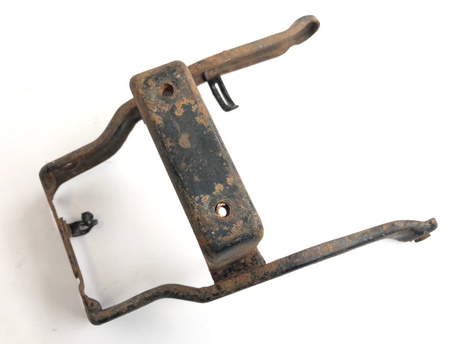 Suzuki Dr. 600 SN41A [1986] - Aid Frame Heck
