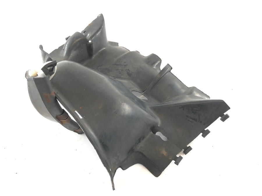 Yamaha V -max 1200 2en [1997] - Front Cylinder Cover Splash Protection