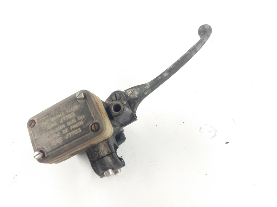 Honda CB 900 F2 BOLDOR SC01 - Bremsepumpe ved forreste bremse