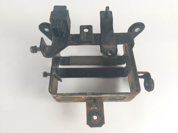 Suzuki DR 650 SP42B - Batterikasse med sikringer - 0