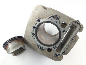 Yamaha TT 600 RE DJ01 [2006] - Cylinder med stempler