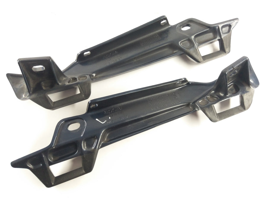 Aprilia RST 1000 FUTURA [2004] - CAUS ISSISION LINKING OG RETT