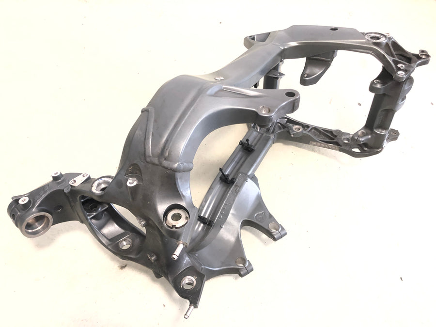 BMW K 1300 R [2010] - Ramme med papirer