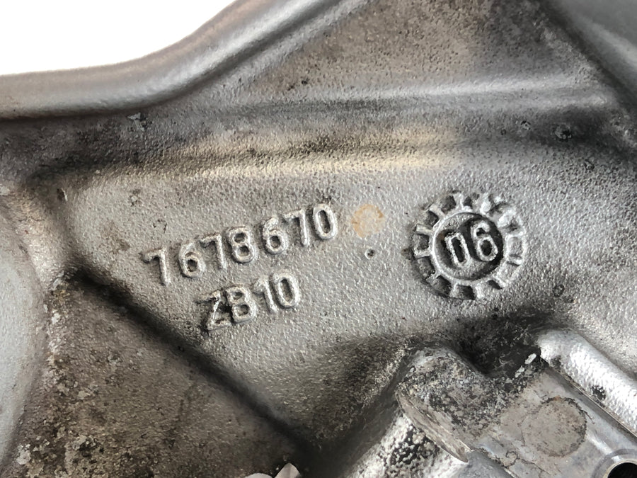 BMW F 800 S [2007] - Fodstøtte til højre med Holder og Brake Pedal