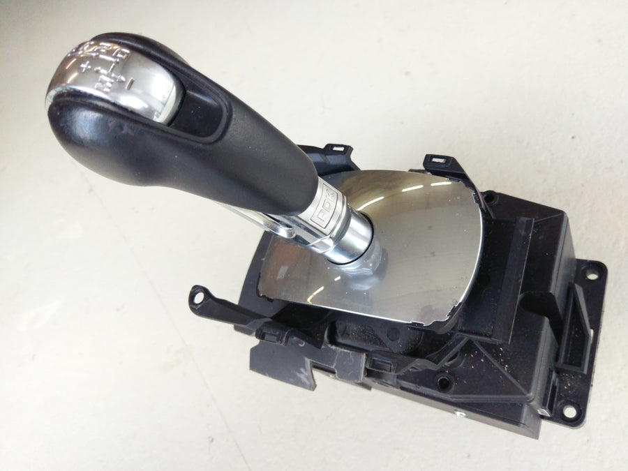 Porsche Panamera Turbo [2010] - Gear Lever Selector Lever
